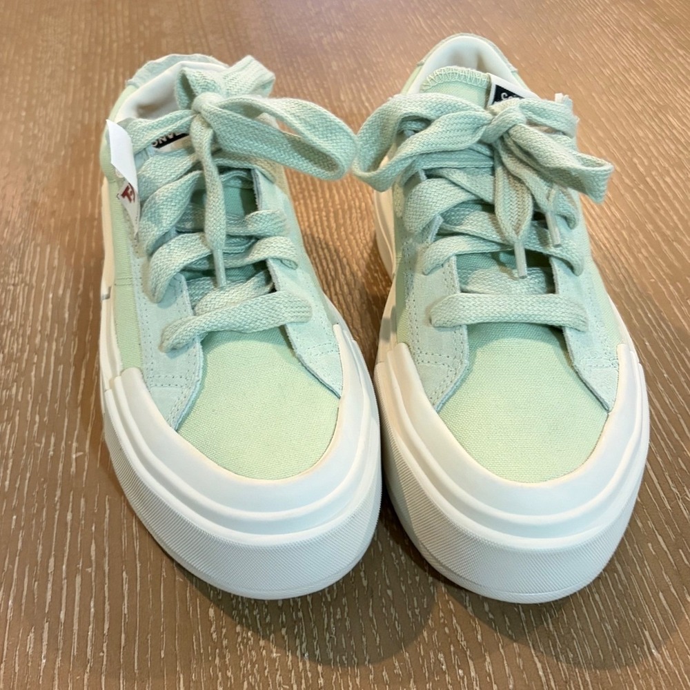 Converse All Star Move Platform Low Top Sneakers Mint Green Canvas Women's 8 - Picture 2 of 8